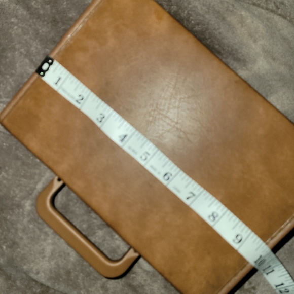 Cassette Tape Case Vinyl w/ Handle - Picture 3 of 12